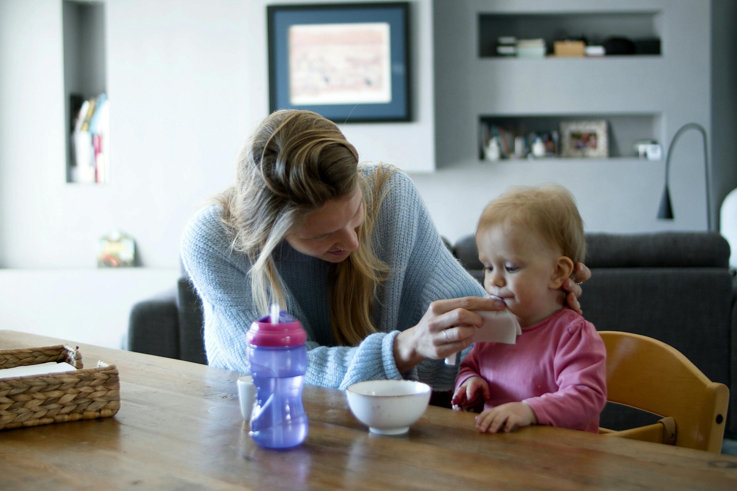 Baby Straw Cup with Gravity Ball 2